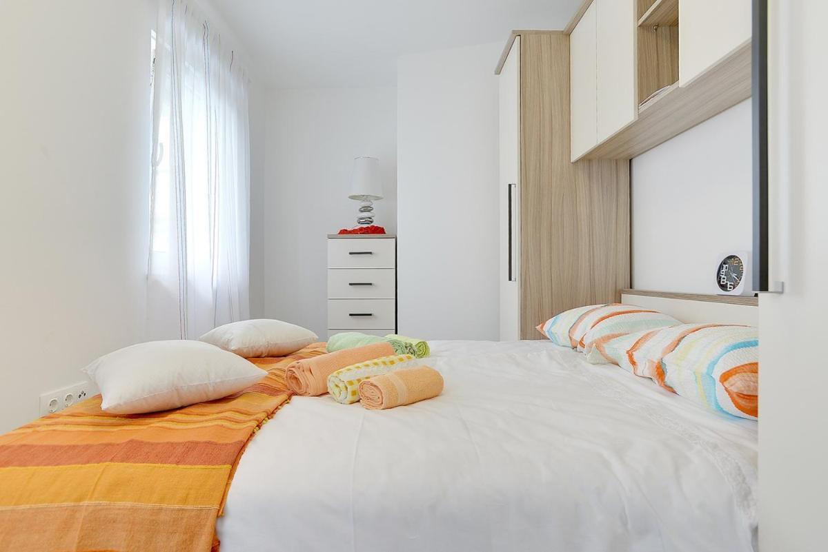 Apartments Elviana Πούλα Εξωτερικό φωτογραφία