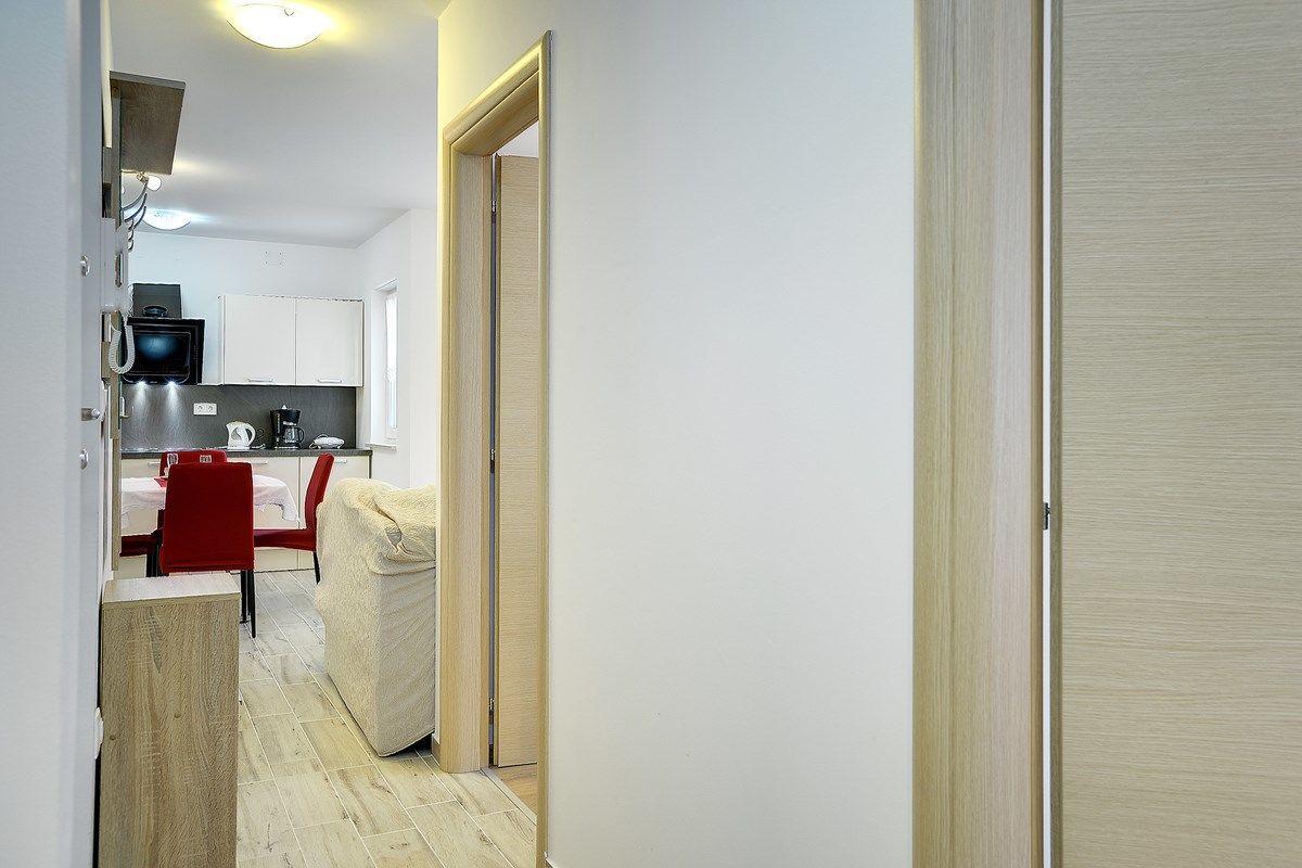 Apartments Elviana Πούλα Εξωτερικό φωτογραφία