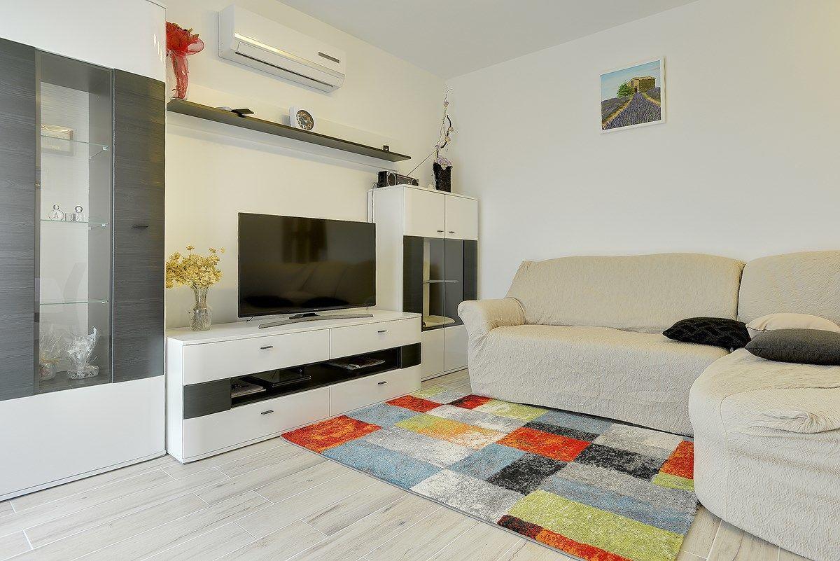 Apartments Elviana Πούλα Εξωτερικό φωτογραφία